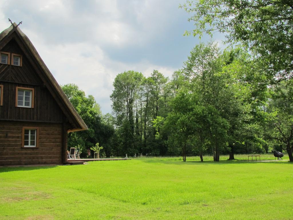 Villa Exklusives Holzhaus Burg  Camera foto